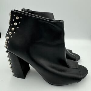 Madden Girl Arla Studded Peep Toe Booties Black 8.5M Block Heel Zip Back